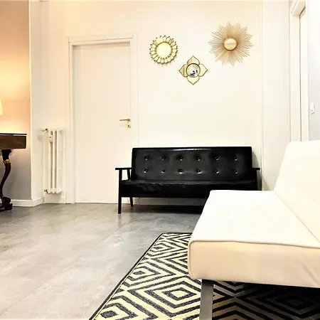 Trastevere Boulevard Apartament