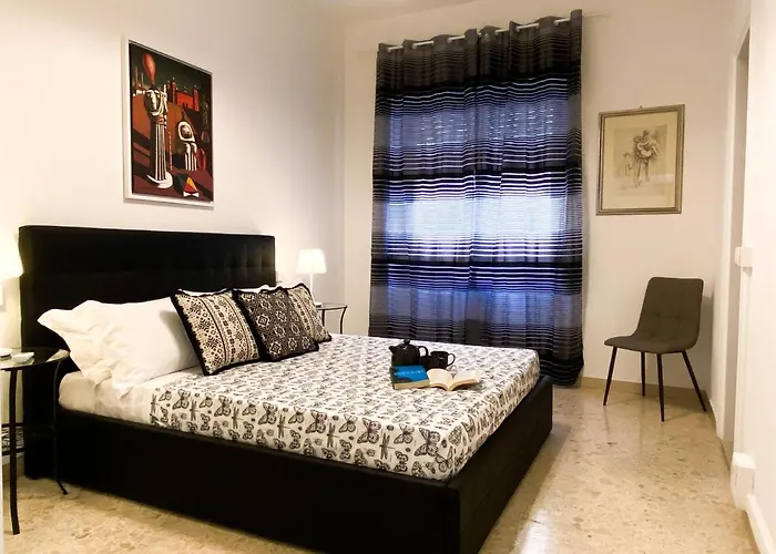 Trastevere Boulevard ローマ