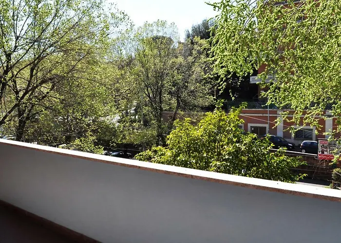 Trastevere Boulevard *